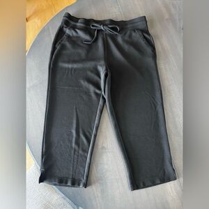 32 degrees COOL Capri Crop Pants Women Large Black Tie Waist Soft